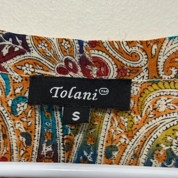 Tolani brand women's paisley print blouse bohemian-style Size Small - Picture 8 of 16